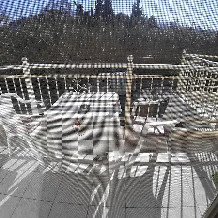 Διαμέρισμα Mpoza Appartments